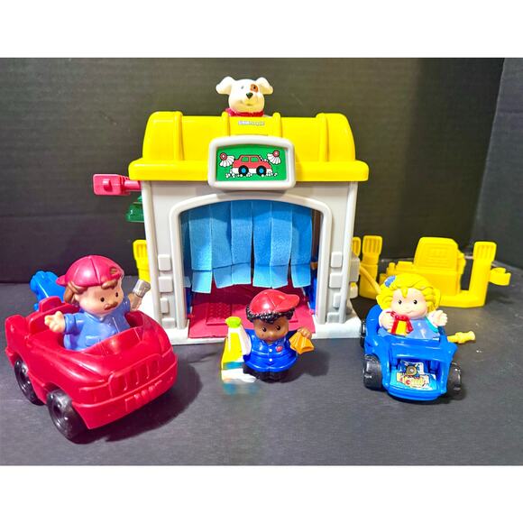 FP Little People Road Trip Ready Garage Figures, Car wash 2 vehicles 4 figures - Picture 1 of 7